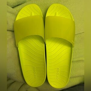 CROCS Splash Slides size 9